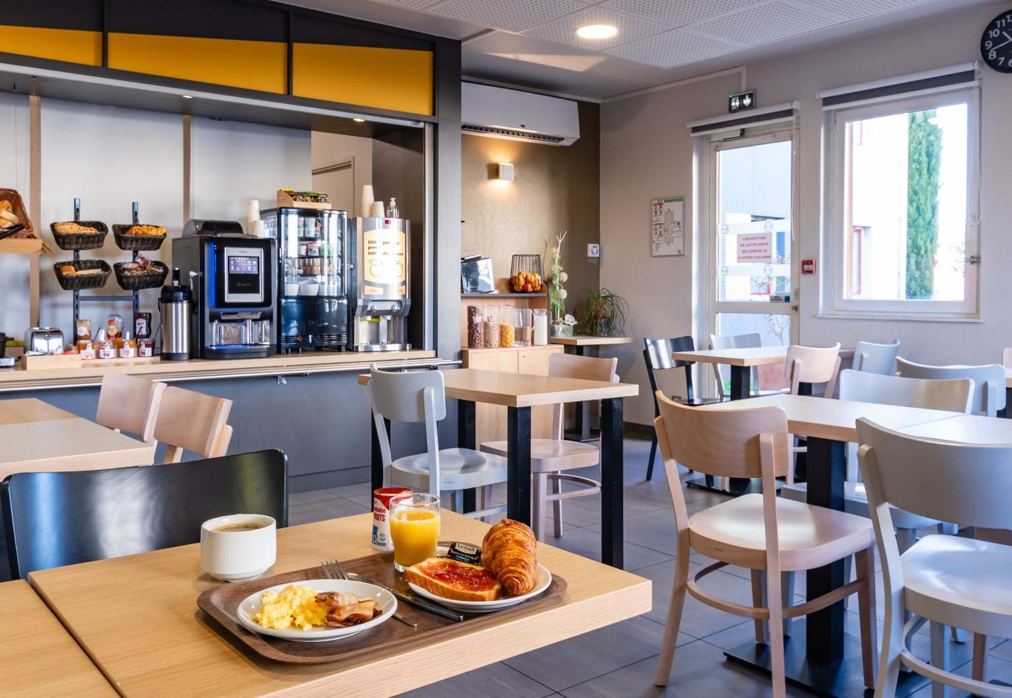 B&B Hotel Valence Sud Eksteriør billede